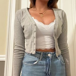 FOREVER 21 grey cropped cardigan!